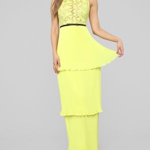 Fashion Nova M 3 Tier Chiffon Maxi Dress